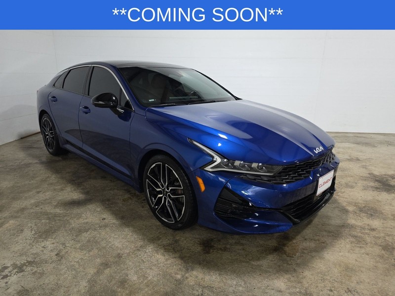 Kia K5 Vehicle Image 03