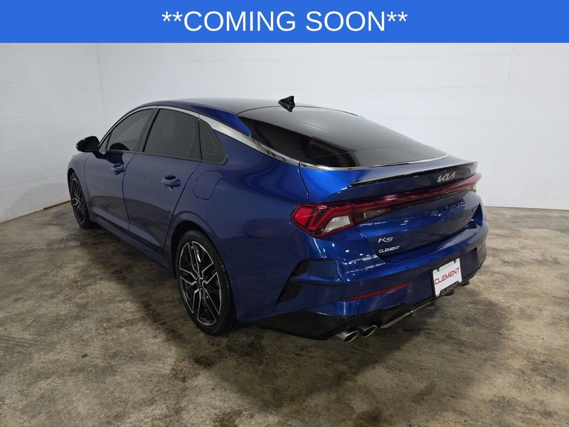 Kia K5 Vehicle Image 08
