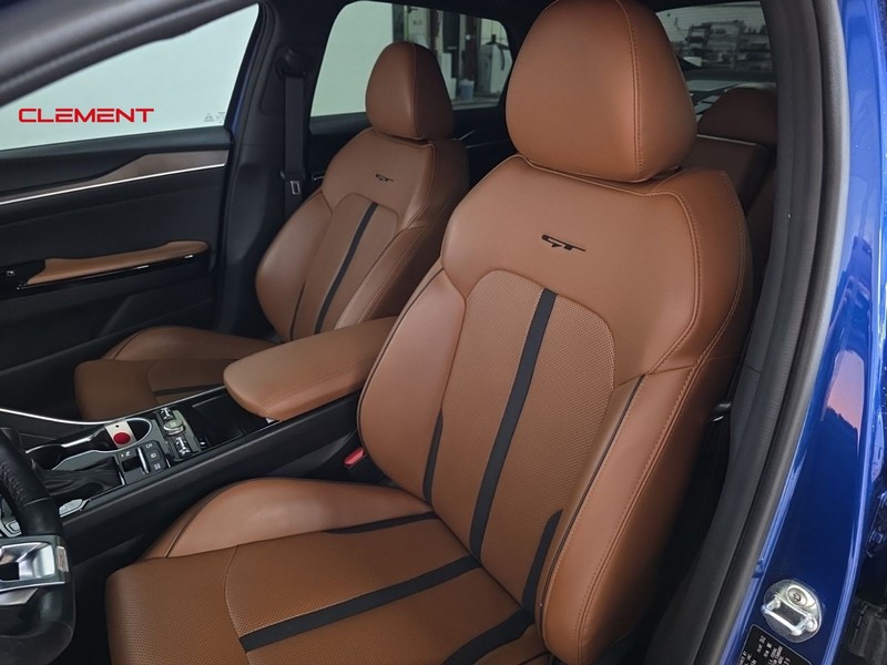 Kia K5 Vehicle Image 26