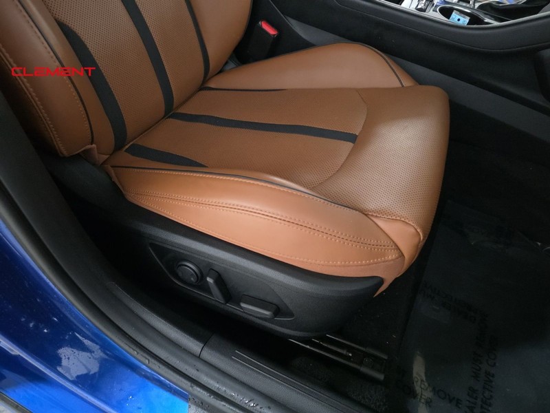 Kia K5 Vehicle Image 30