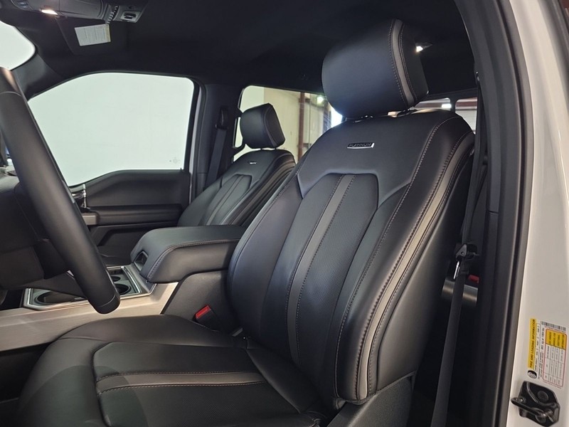 Ford F-350SD Vehicle Image 29