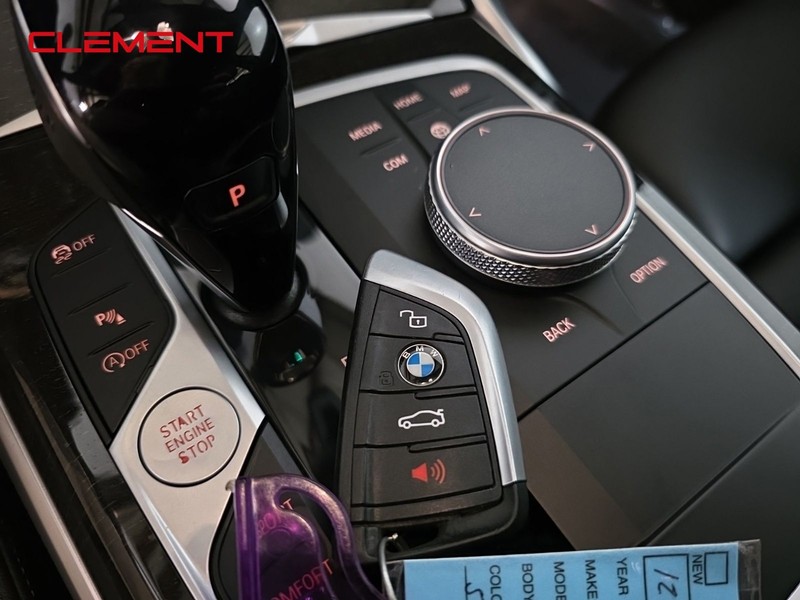 BMW 3 Series Vehicle Image 20