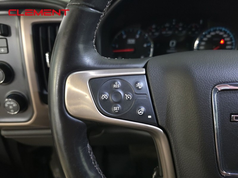 GMC Sierra 3500HD Vehicle Image 12