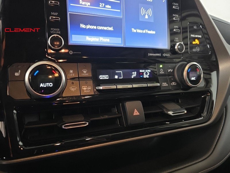 Toyota Highlander Vehicle Image 18