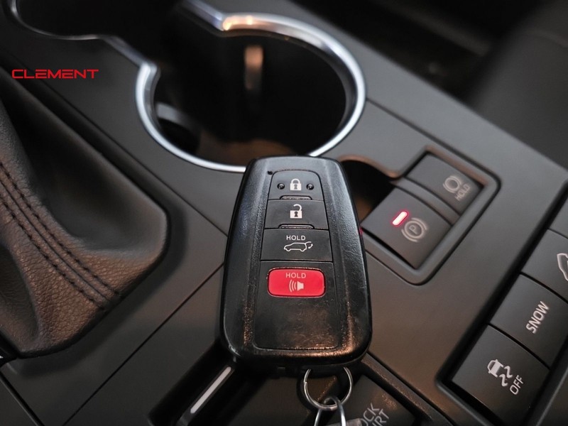 Toyota Highlander Vehicle Image 20