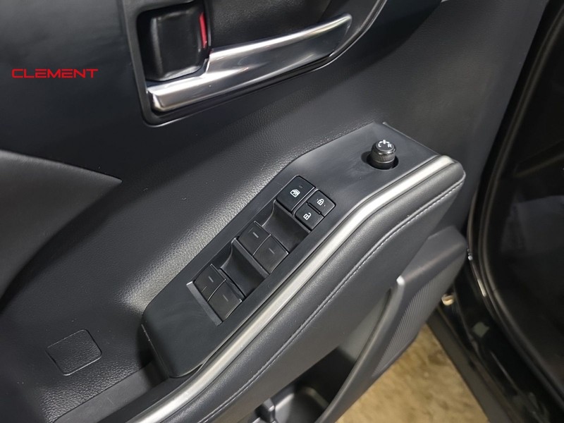 Toyota Highlander Vehicle Image 23