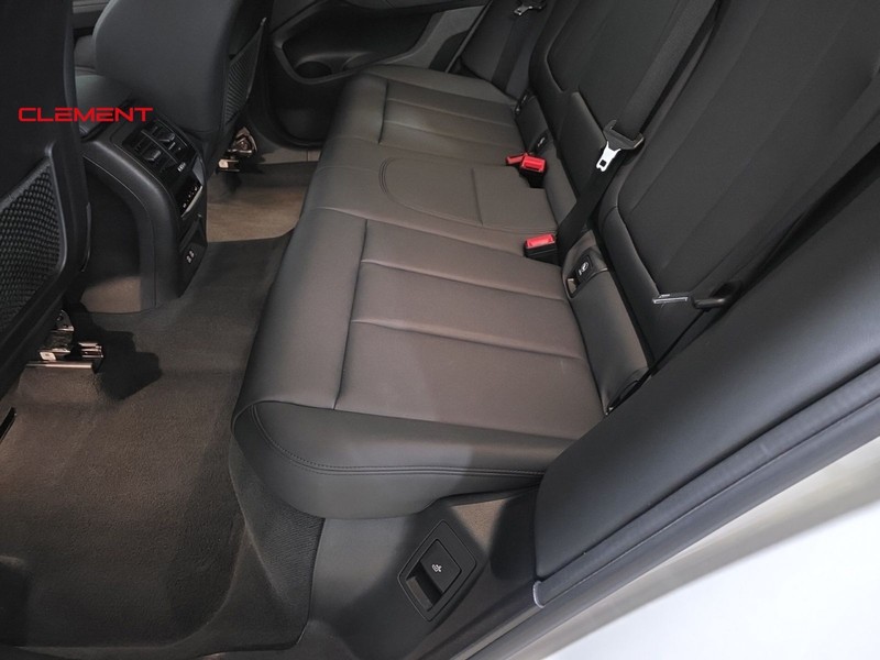 BMW X3 Vehicle Image 27