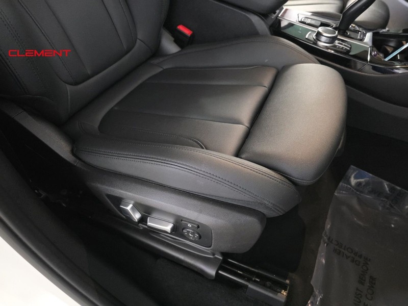 BMW X3 Vehicle Image 29