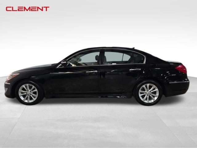 Hyundai Genesis Vehicle Image 07