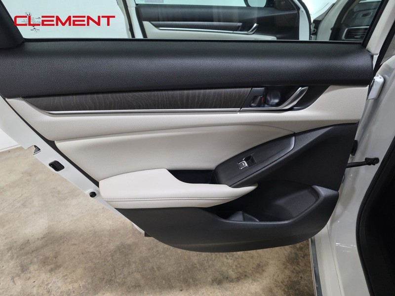 Honda Accord Hybrid Vehicle Image 27