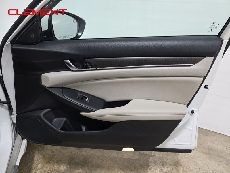Honda Accord Hybrid Vehicle Image 33