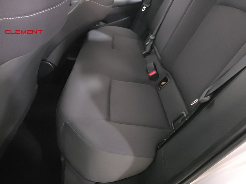 Toyota Corolla Vehicle Image 28