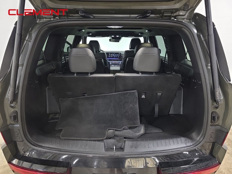 Hyundai Santa Fe Vehicle Image 31