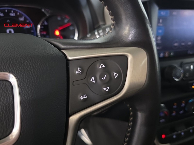 GMC Terrain Vehicle Image 13