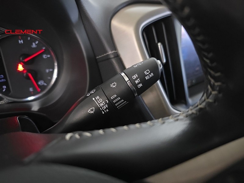 GMC Terrain Vehicle Image 14