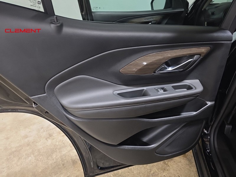 GMC Terrain Vehicle Image 29