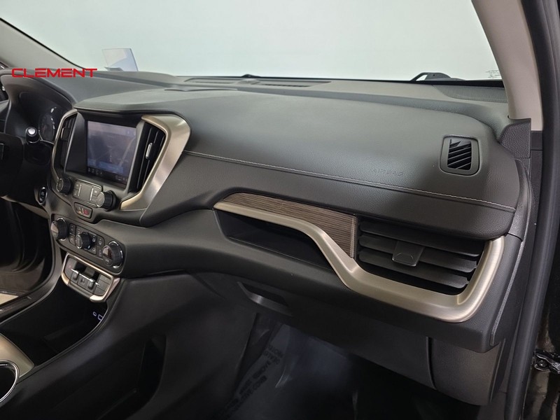 GMC Terrain Vehicle Image 34