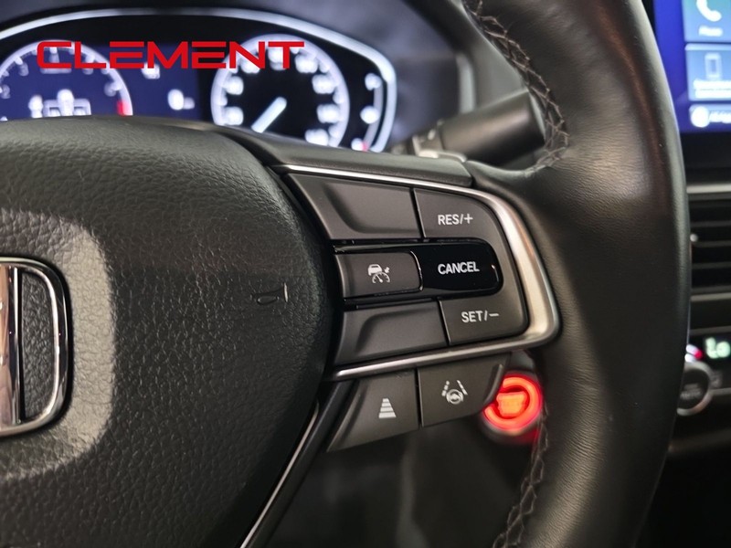 Honda Accord Sedan Vehicle Image 12