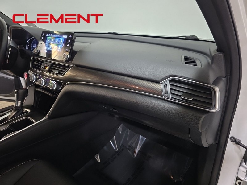 Honda Accord Sedan Vehicle Image 29