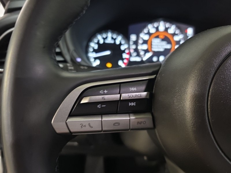 Mazda CX-30 Vehicle Image 11