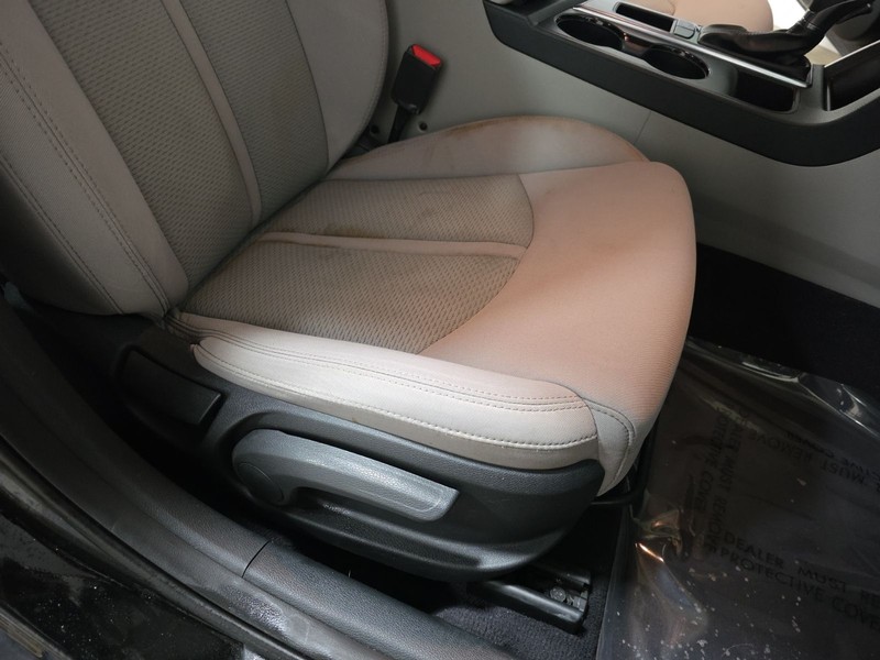 Hyundai Sonata Vehicle Image 27