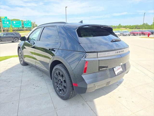 Hyundai IONIQ 5 Vehicle Full-screen Gallery Image 8