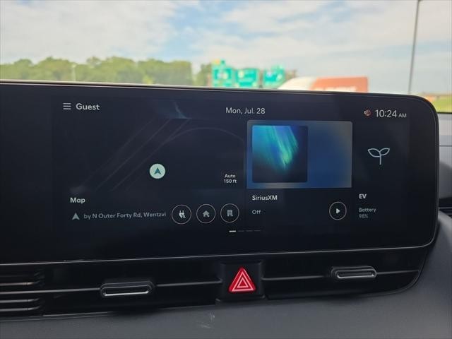 Hyundai IONIQ 5 Vehicle Full-screen Gallery Image 15