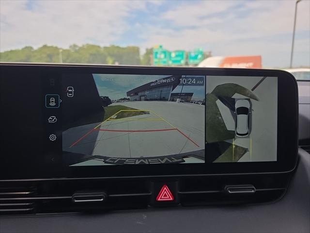Hyundai IONIQ 5 Vehicle Full-screen Gallery Image 17