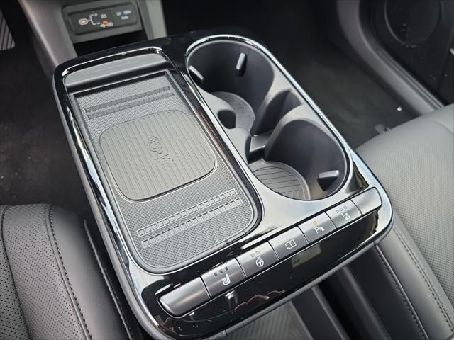 Hyundai IONIQ 5 Vehicle Full-screen Gallery Image 19