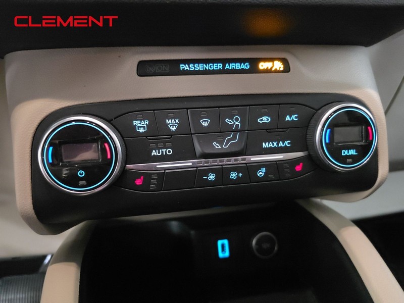Ford Escape Vehicle Image 21