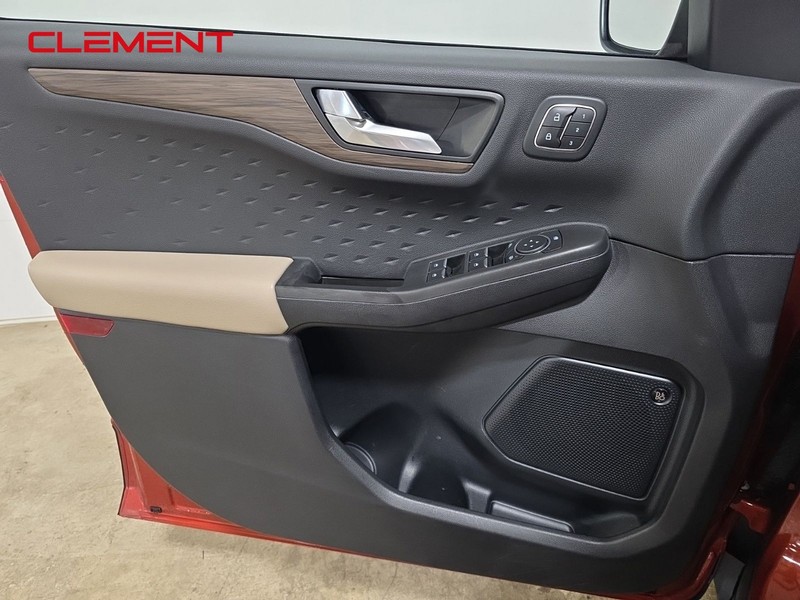 Ford Escape Vehicle Image 26