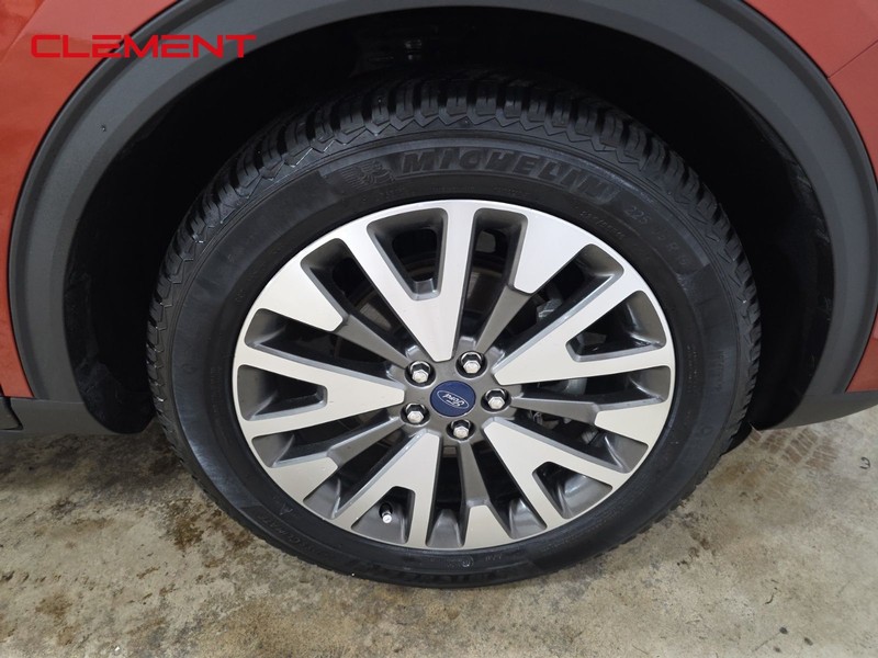 Ford Escape Vehicle Image 36
