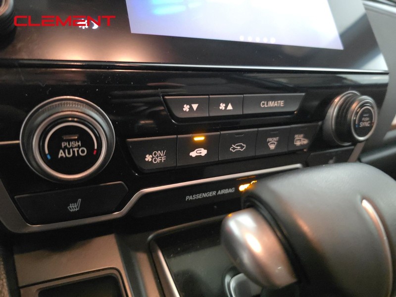 Honda CR-V Vehicle Image 16