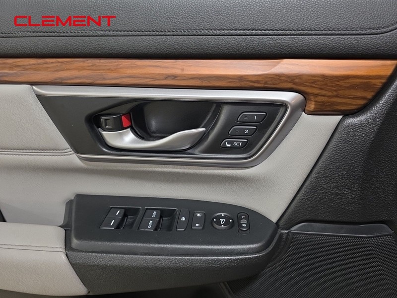 Honda CR-V Vehicle Image 20