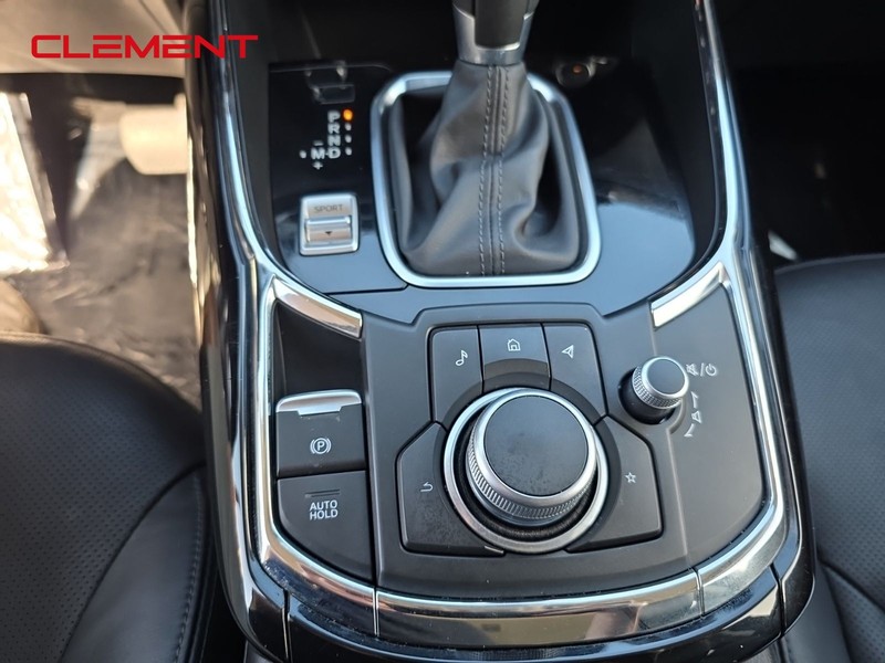 Mazda CX-9 Vehicle Image 19