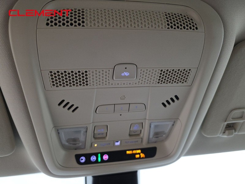 Cadillac XT6 Vehicle Image 21