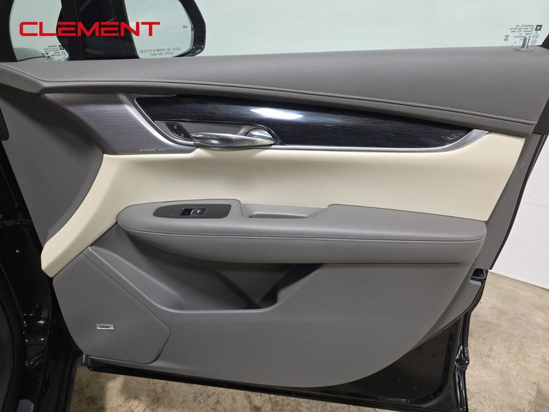 Cadillac XT6 Vehicle Image 34