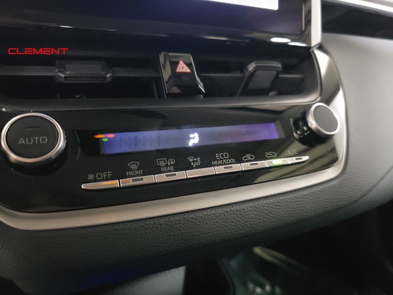 Toyota Corolla Vehicle Image 17