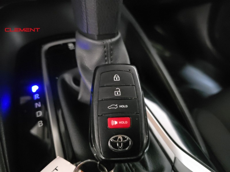 Toyota Corolla Vehicle Image 19