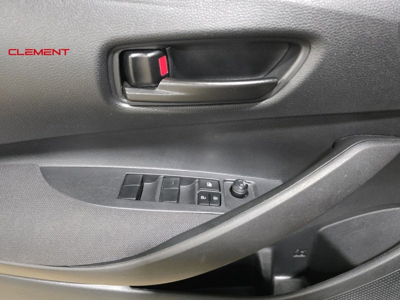 Toyota Corolla Vehicle Image 20