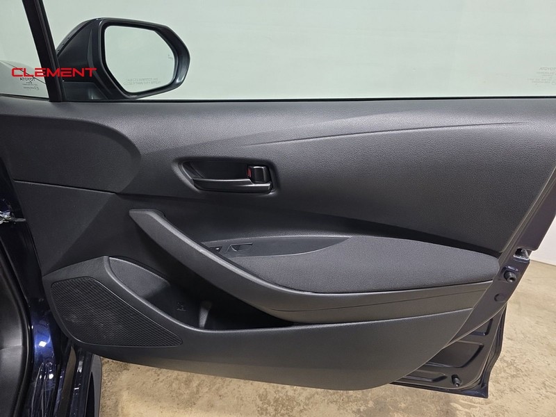 Toyota Corolla Vehicle Image 30