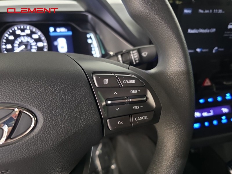 Hyundai Ioniq Hybrid Vehicle Image 16