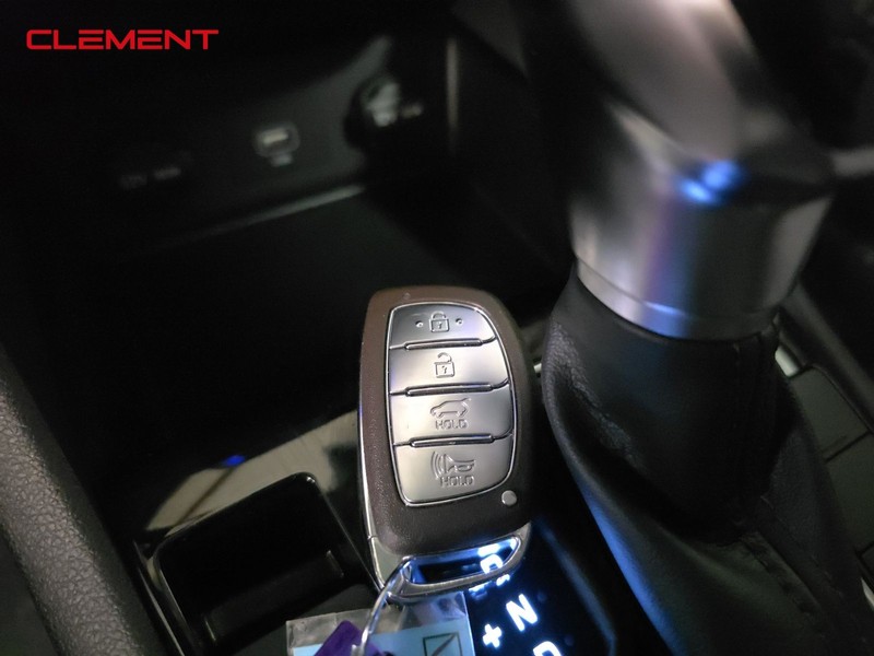 Hyundai Ioniq Hybrid Vehicle Image 22