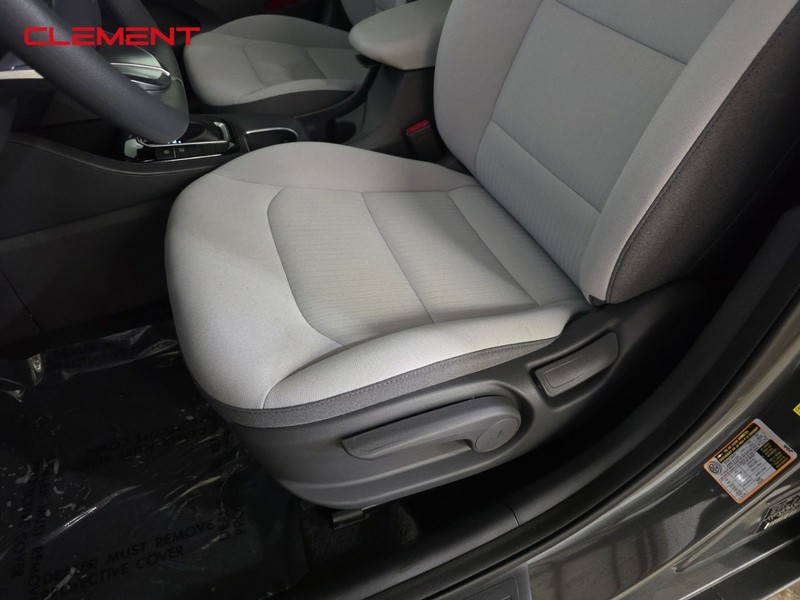 Hyundai Ioniq Hybrid Vehicle Image 25