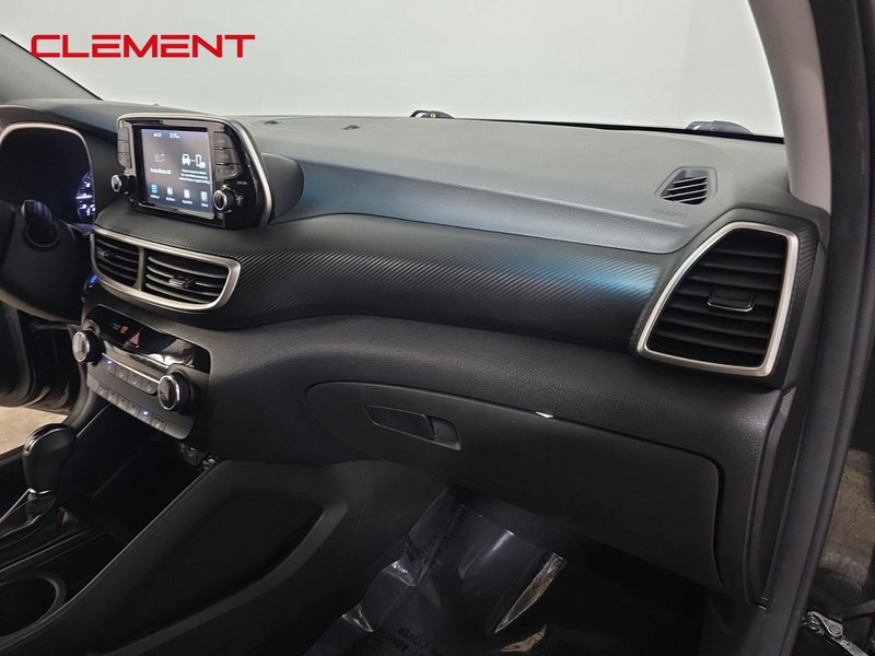Hyundai Tucson Vehicle Image 29