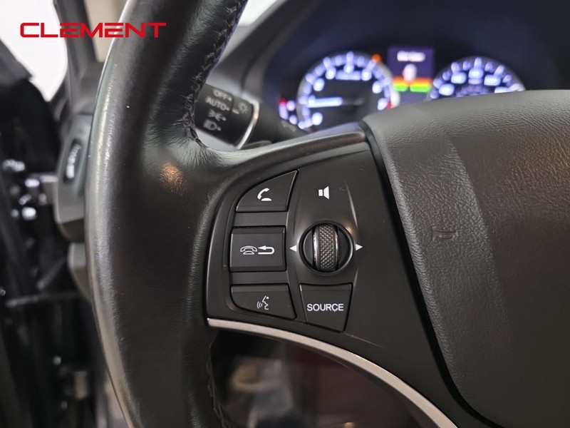 Acura MDX Vehicle Image 11