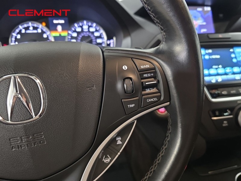 Acura MDX Vehicle Image 12