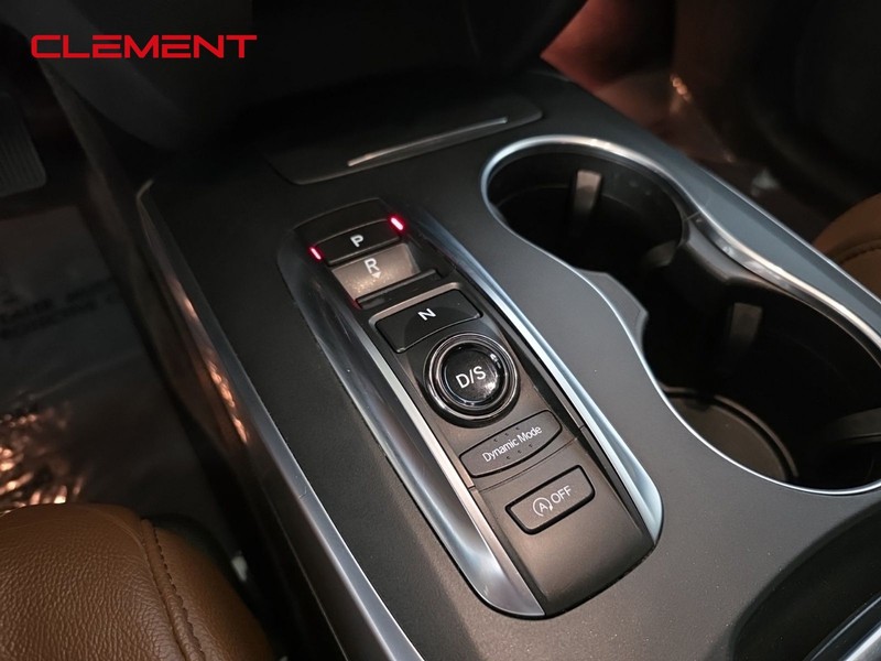 Acura MDX Vehicle Image 18
