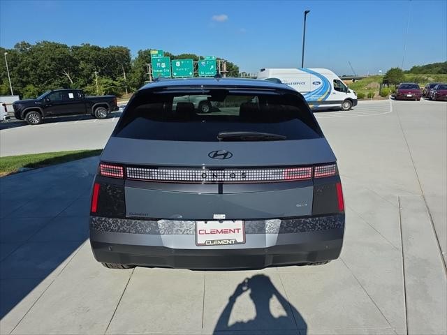 Hyundai IONIQ 5 Vehicle Full-screen Gallery Image 7