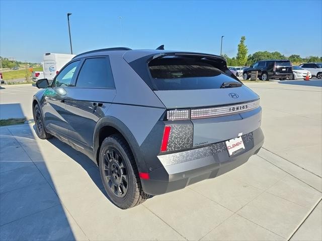 Hyundai IONIQ 5 Vehicle Full-screen Gallery Image 8